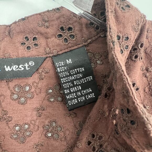 Saint‎ Tropez West Top Womens M Brown Eyelet Floral Henley Beachy Boho Hippie - Picture 5 of 6